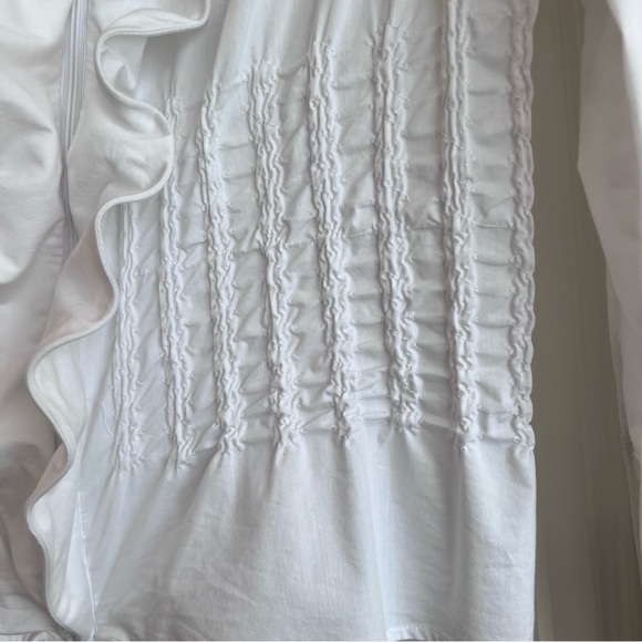 EUC- Samuel Dong- Dbl Zip Smocked Wire Neckline Front Ruffles White Top- M - Picture 9 of 15